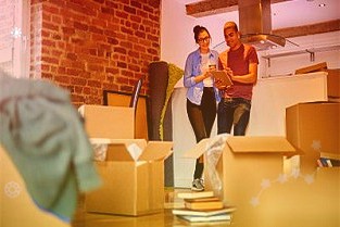 西安多地开始有序“复苏”民众错峰超市“打卡”