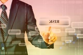 容维证券刘思山：股指加速下跌恐慌气氛浓厚等待缩量企稳机会为上策